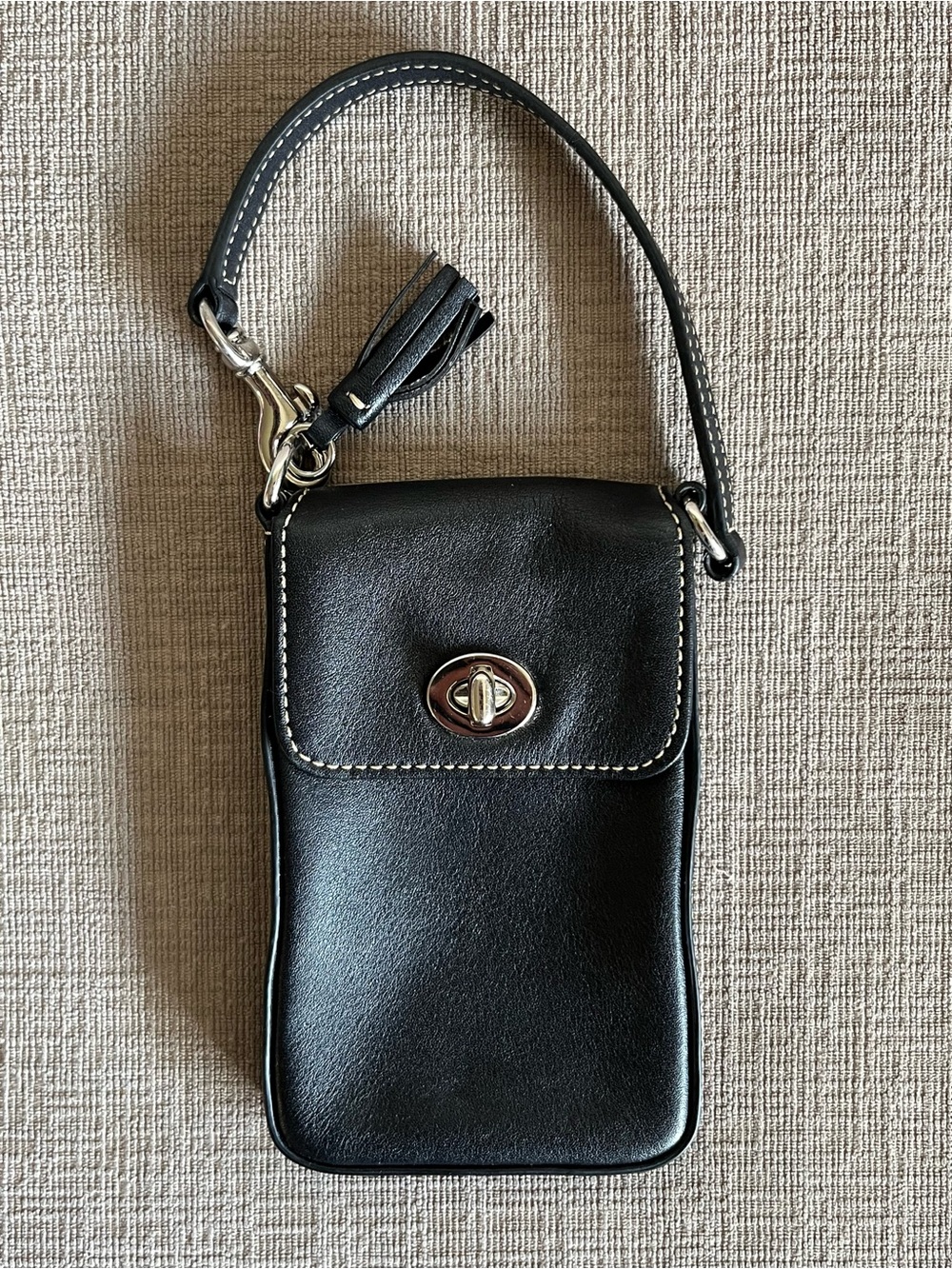 Vintage Black Leather Coach Wallet Authentic Excellent Condition